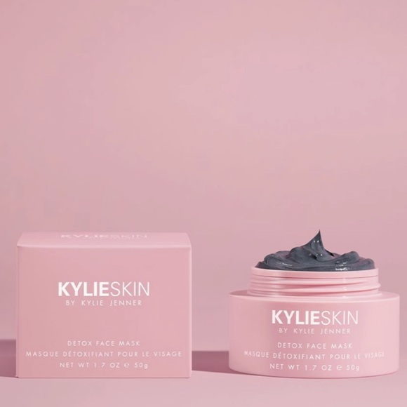 KylieSkin Detox Face Mask - Picture 3 of 3